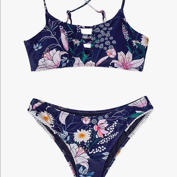 Cupshe floral bikini - Picture 3 of 3